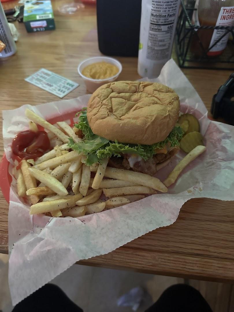 Micki's Bodyshop Bar & Grill